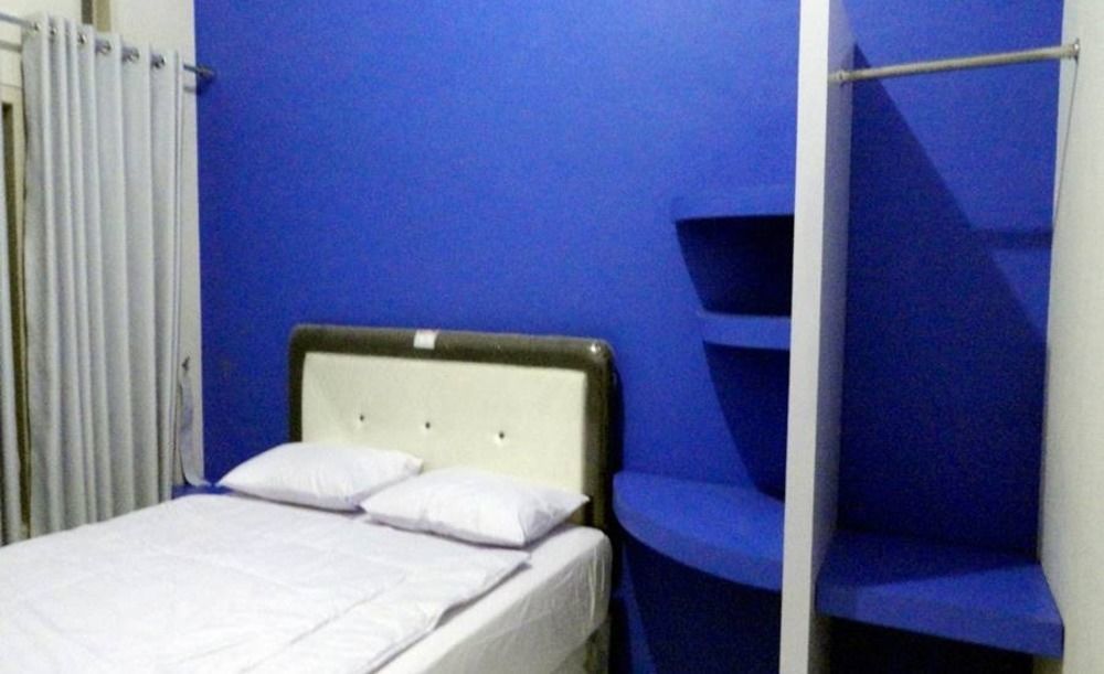 Clover Homestay Probolinggo Exterior photo